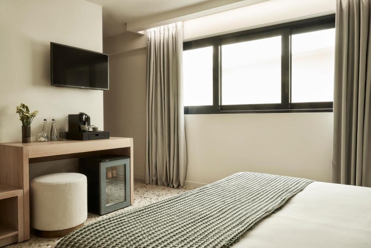 Vasi Hotel Athena Ruang foto