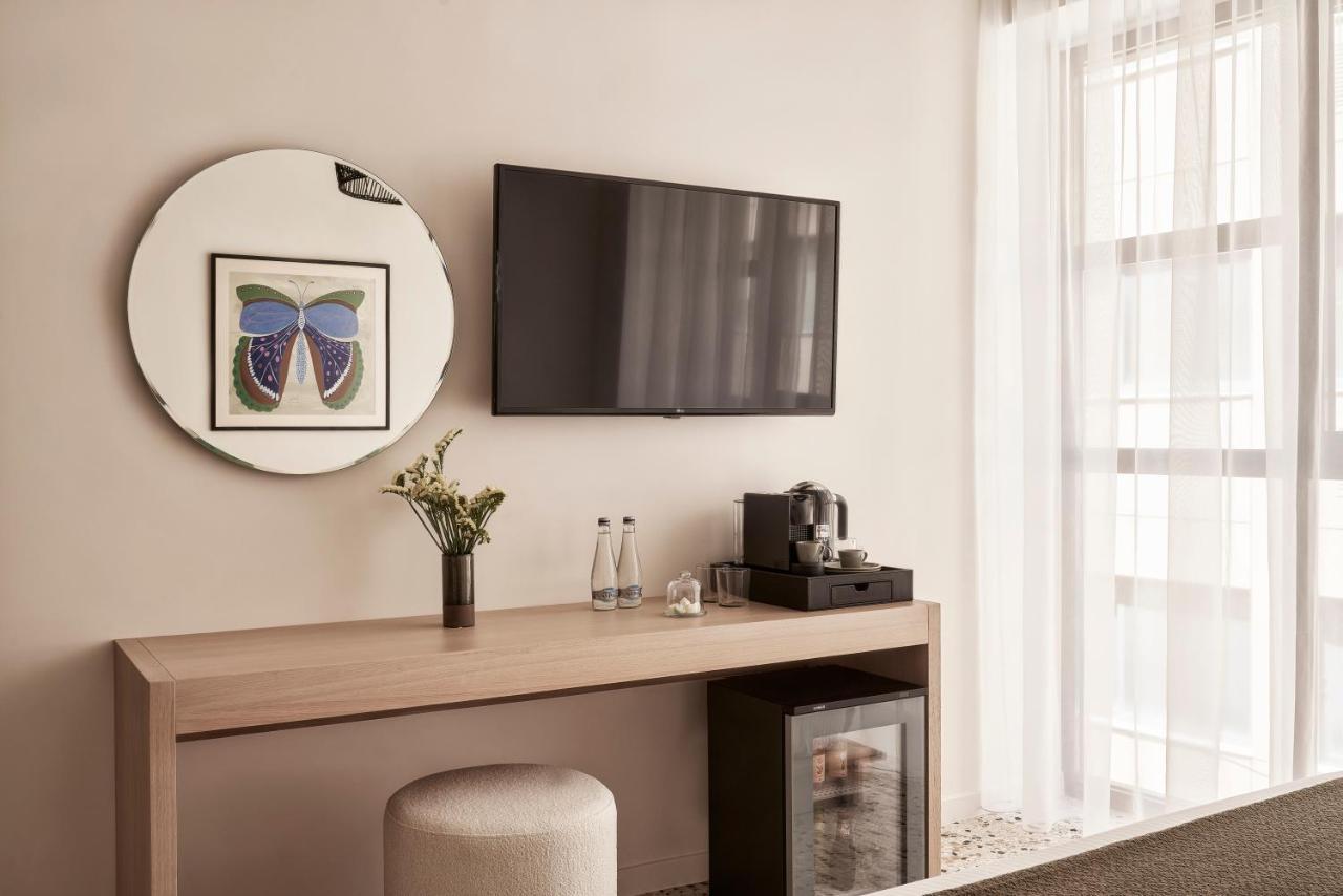 Vasi Hotel Athena Bagian luar foto