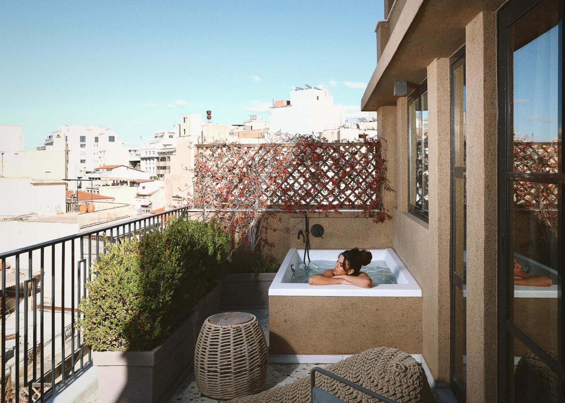 Vasi Hotel Athena Bagian luar foto
